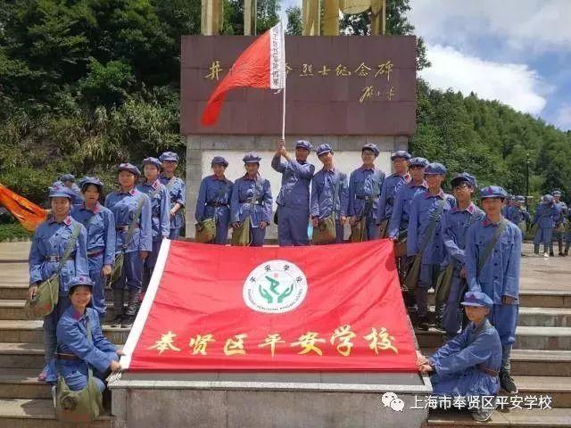 探讨交流尽在请问一下大家,如何藏手机里面的软件,谢谢大家帮我解答了。